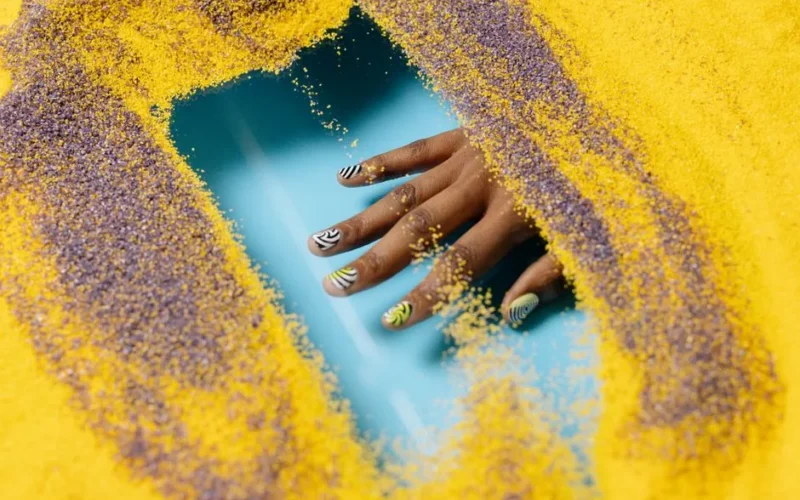 Paznokcie Koci Wzrok 2026: 10 Najmodniejszych Inspiracji na Manicure