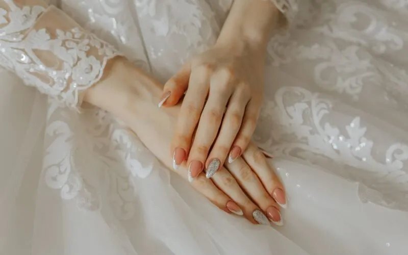 Manicure Hybrydowy a Zdrowie Płytki – 7 Mitów i Faktów, Które Musisz Znać