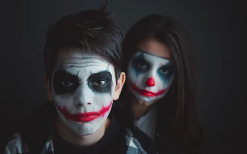 Jak Zrobić Makijaż Diablicy? Kompletny Poradnik Krok po Kroku na Halloween