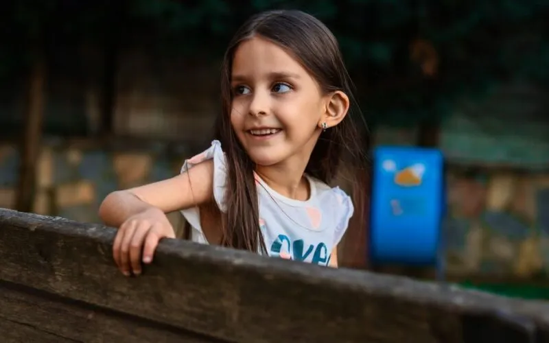 Jak Samemu Zrobić Makijaż na Studniówkę? 5 Kroków do Olśniewającego Efektu