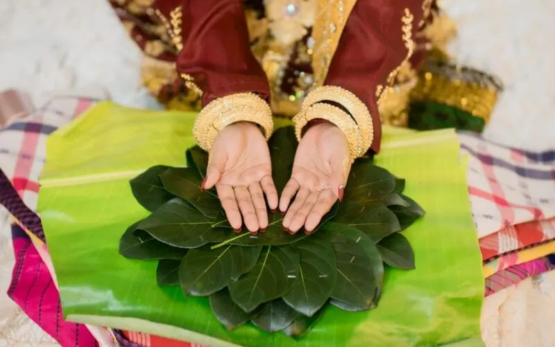 Boże Narodzenie Paznokcie Świąteczne: 50 Pomysłów na Magiczny Manicure 2025