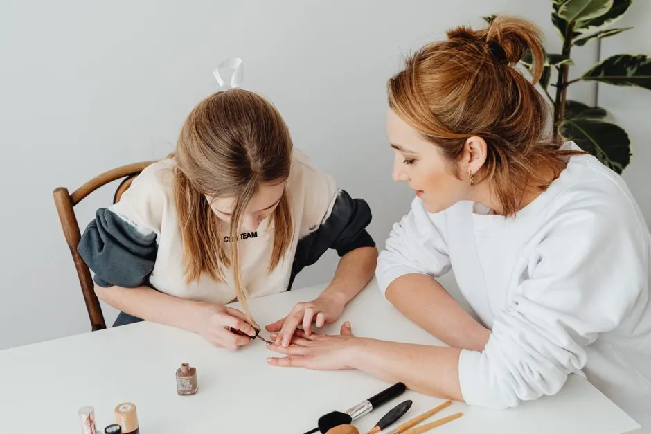 Manicure Baby Boomer: Kompletny Poradnik Krok po Kroku i 20 Inspiracji