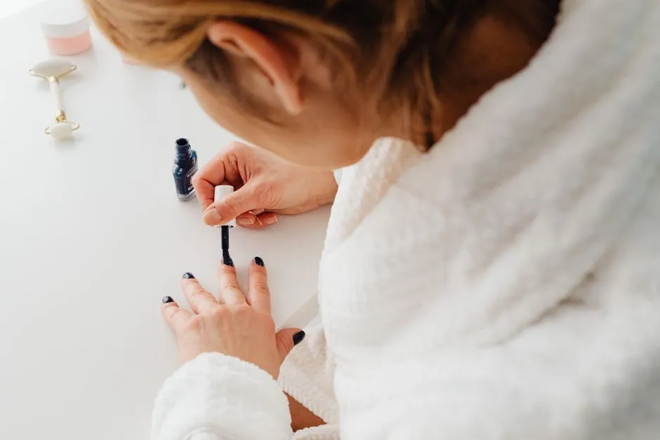 Paznokcie z piany - manicure ombre w domu w 3 minuty