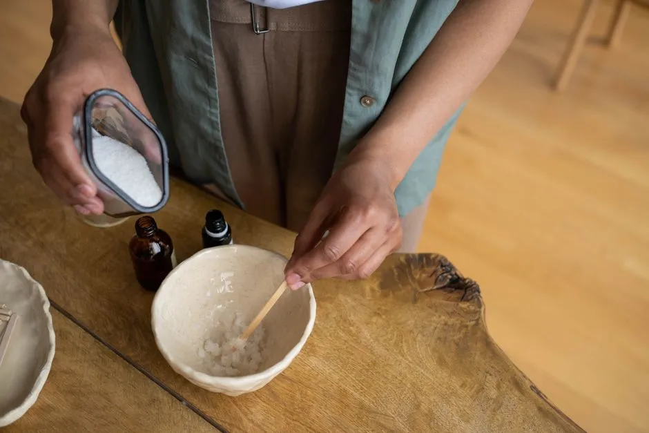 Kompletny Domowy Sposób na Peeling Dłoni - 3 Przepisy na Gładką Skórę
