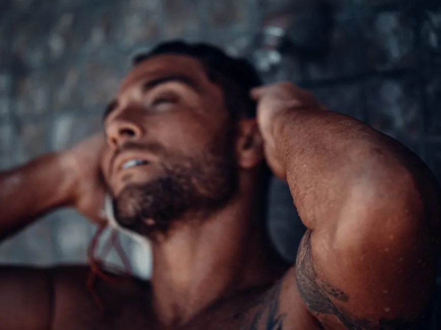 Jak Zrobić Domowy Balsam pod Prysznic z Masłem Shea? Przepis na Nawilżający Peeling Myjący