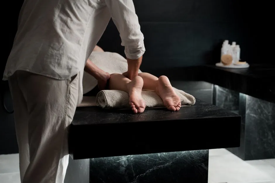 Jak Zrobić Domową Parafinę do Rąk? Zabieg Jak z SPA w 30 Minut