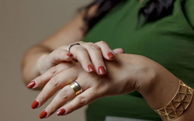 Brązowe Paznokcie 2026: 50 Eleganckich Inspiracji na Modny Manicure