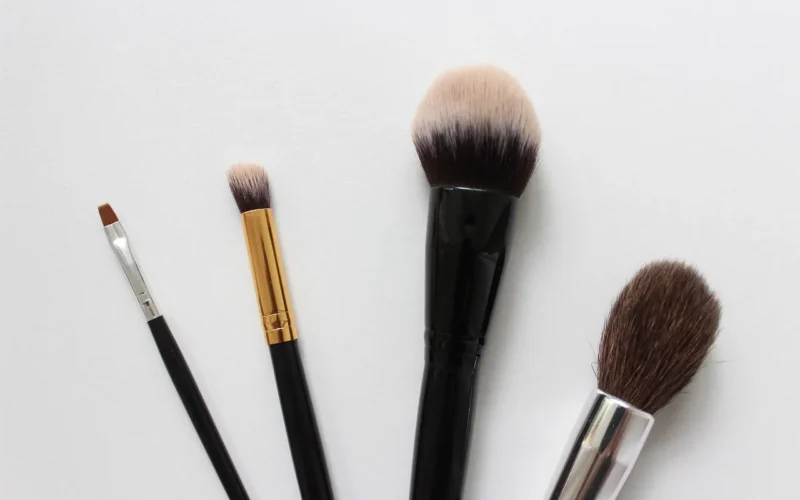tło, tapeta na laptopa, piękno, piękna tapeta, brow, tła pulpitu, brush, brushes make up, zbliżenie, tapeta w pełnej rozdzielczości, tapeta systemu windows, cosmetic, darmowe tapety, cosmetic products, darmowe tło, eyebrow, fajne tła, moda, płeć żeńska, highlighter, kit, make up, make up background, tapeta na mac, make up brushes, make-up brush, makeup, makeup artist, tapeta 4k, makeup brushes, makijaż, pędzle do makijażu, tapeta 4k 1920x1080, tapeta hd, wizażystka